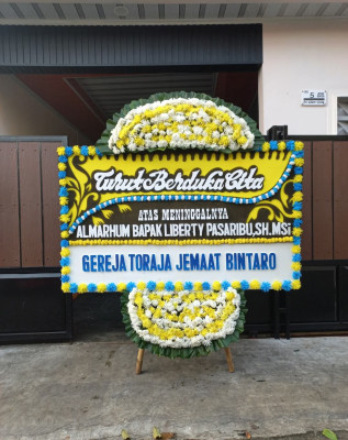 Papan Bunga Duka di Nimboran