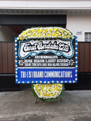Papan Bunga Duka di Nimboran